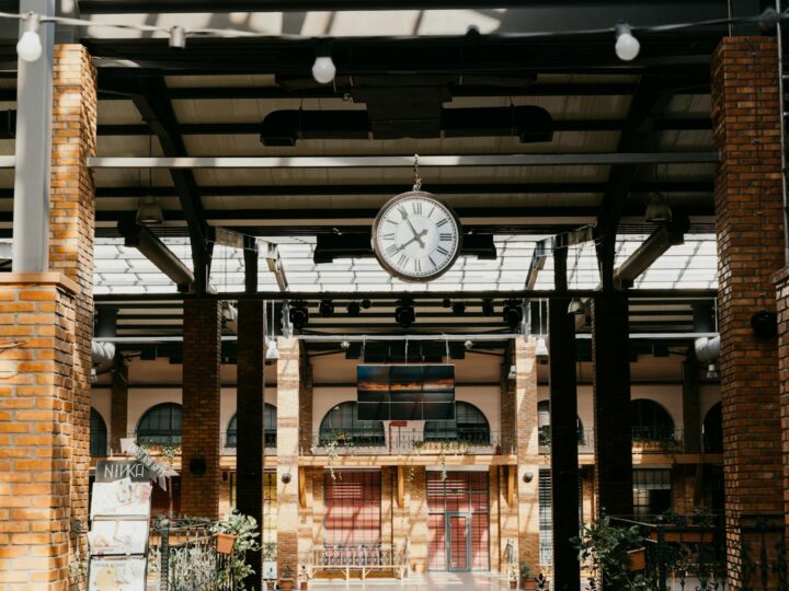 Laima Clock